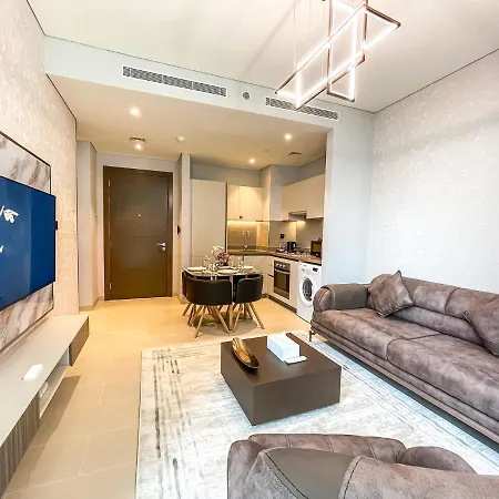 Stay By Latinem Luxury 1Br Holiday Home Cv A207 Near Burj Khalifa Dubai Exterior photo